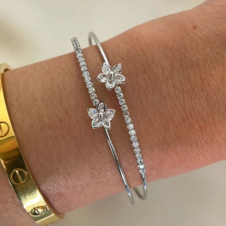 Silver Flower Bilezik