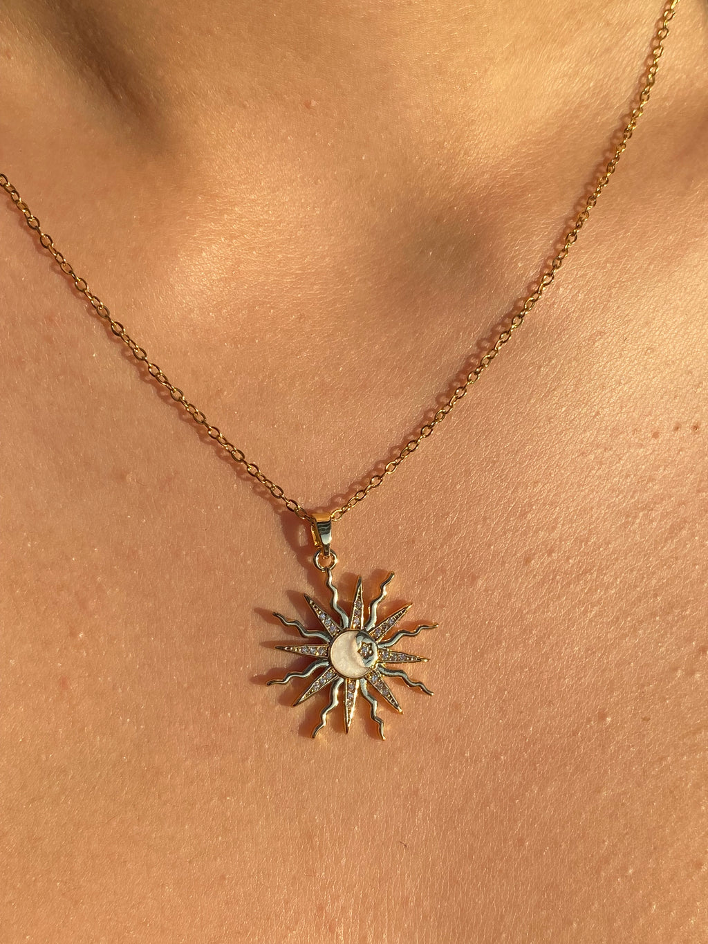 Sun Girl Kolye